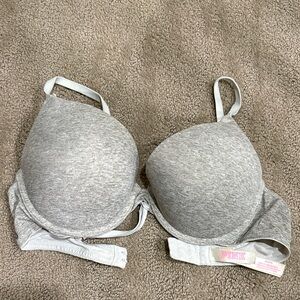PINK Victoria's Secret Heather Gray Bra
